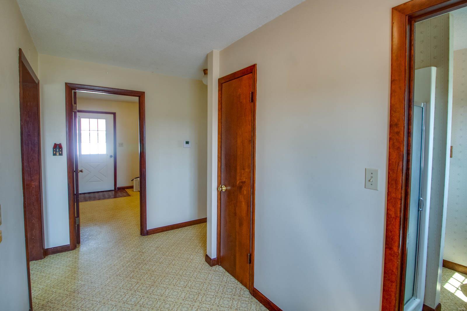 101 Walnut Street Kane, IL 62054 - Photo 12 of 33 Gallery Image 12