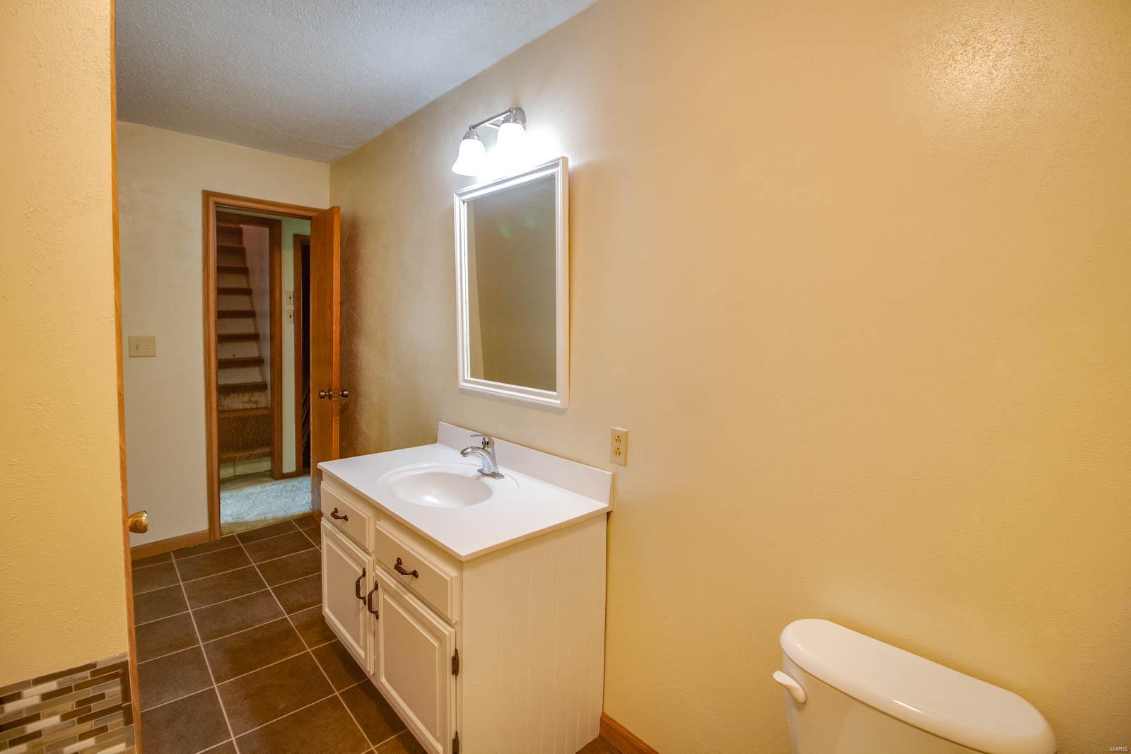 101 Walnut Street Kane, IL 62054 - Photo 21 of 33 Gallery Image 21