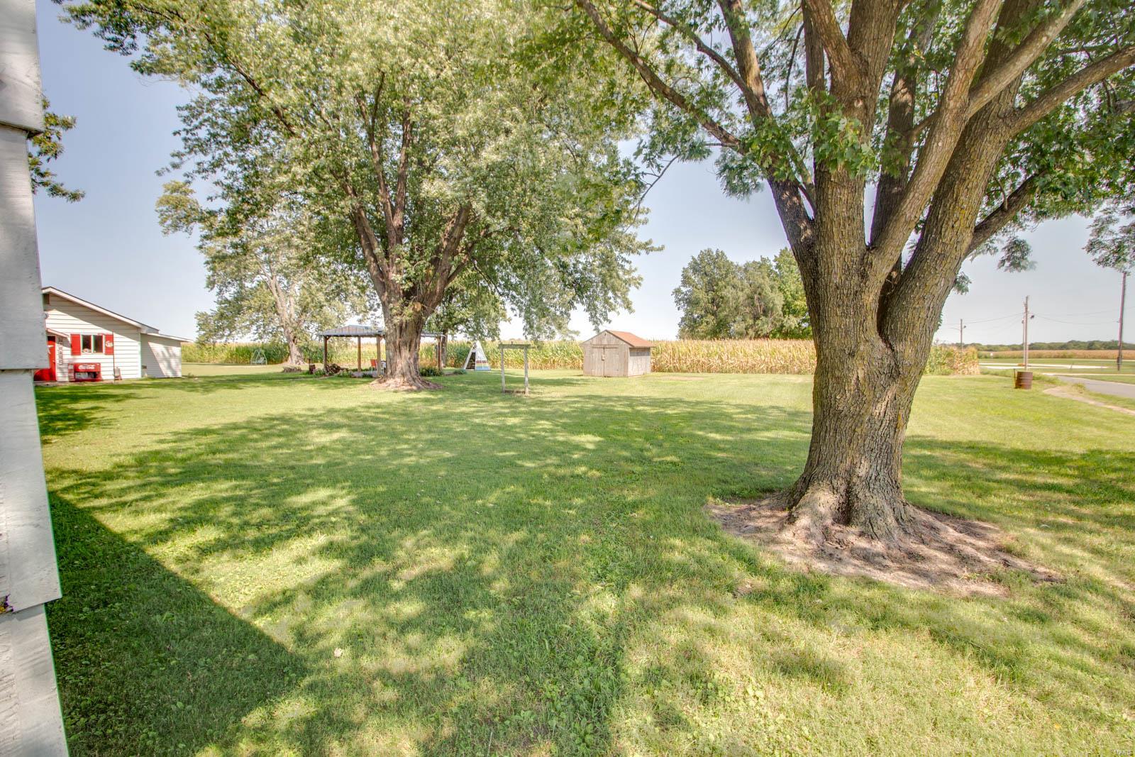 101 Walnut Street Kane, IL 62054 - Photo 30 of 33 Gallery Image 30