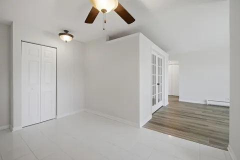 $185,000 | 330 North Carter Street, Unit 103, Palatine, IL 60067