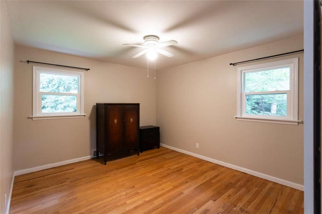 1025 Vistavia Circle Decatur, GA 30033 - Photo 37 of 56