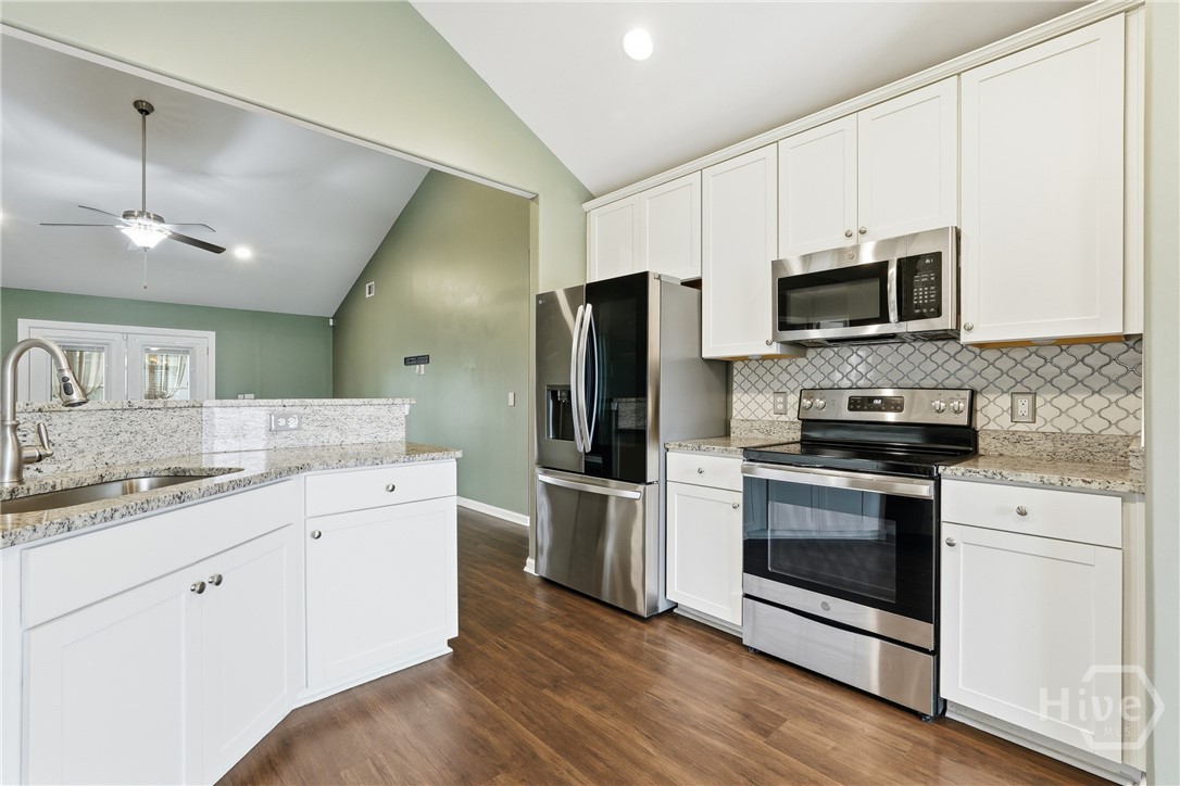 141 Grimsby Road Savannah, GA 31407 - Photo 11 of 58 Kitchen