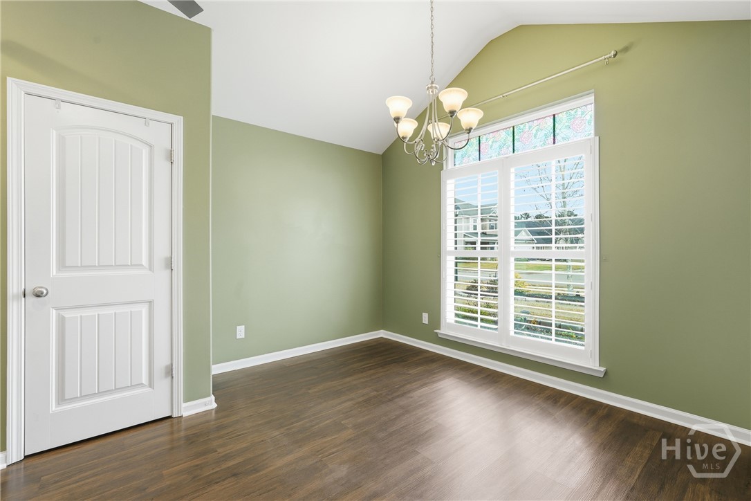 141 Grimsby Road Savannah, GA 31407 - Photo 14 of 58 Dining room