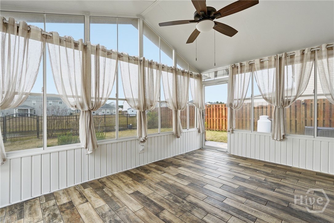 141 Grimsby Road Savannah, GA 31407 - Photo 40 of 58 Screened in patio