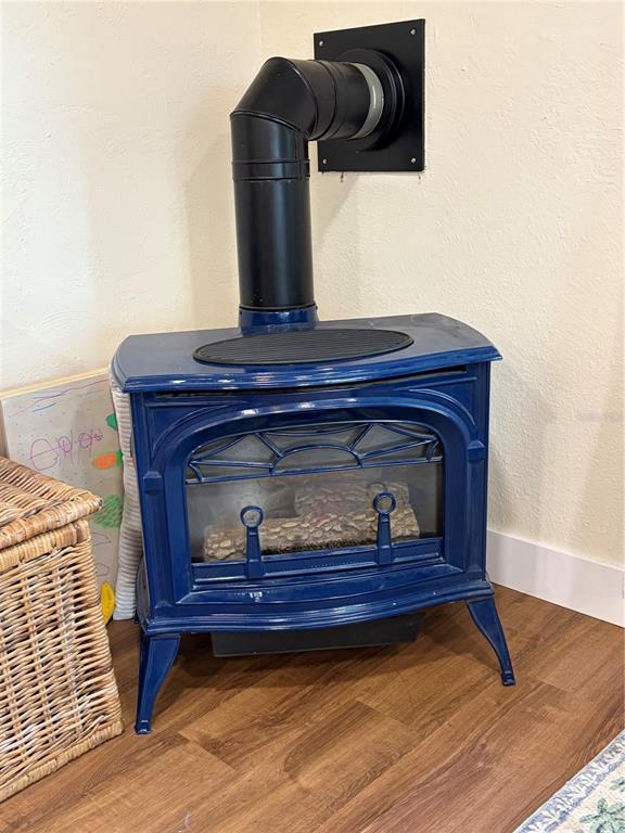 3009 Jim Johnson Road Plant City, FL 33566 - Photo 28 of 84 a view of livingroom with wooden floor