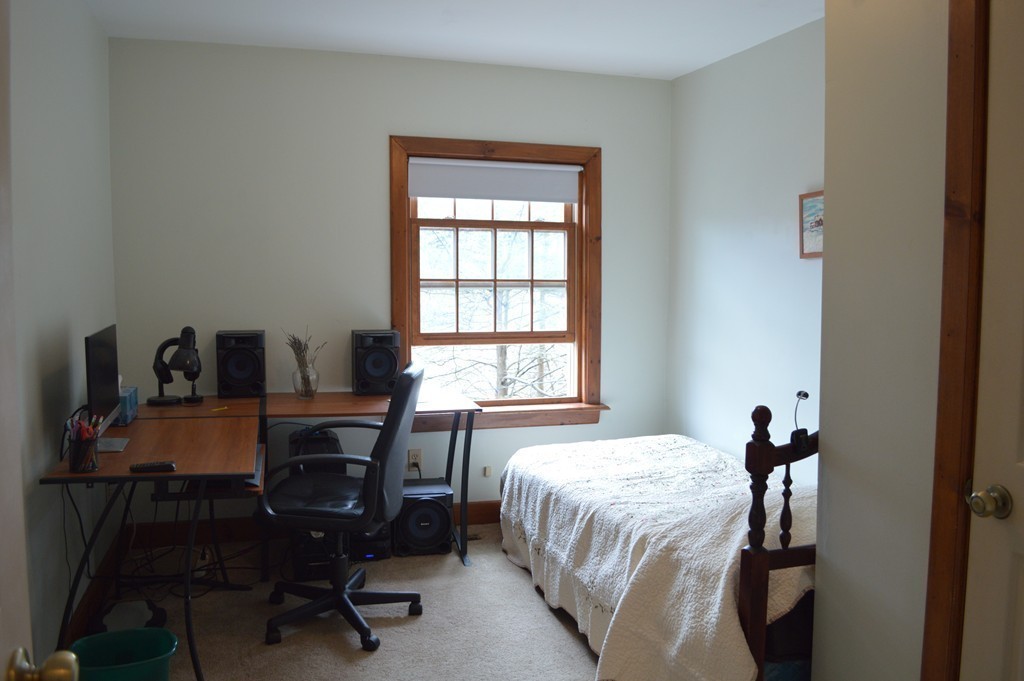 1081 Huntington Road Russell, MA 01071 - Photo 16 of 27