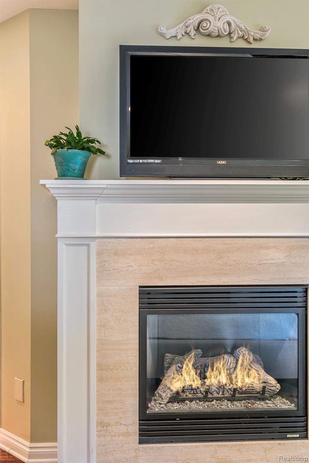 1367 Villa Road Birmingham, MI 48009 - Photo 19 of 37 Master Bedroom Fireplace