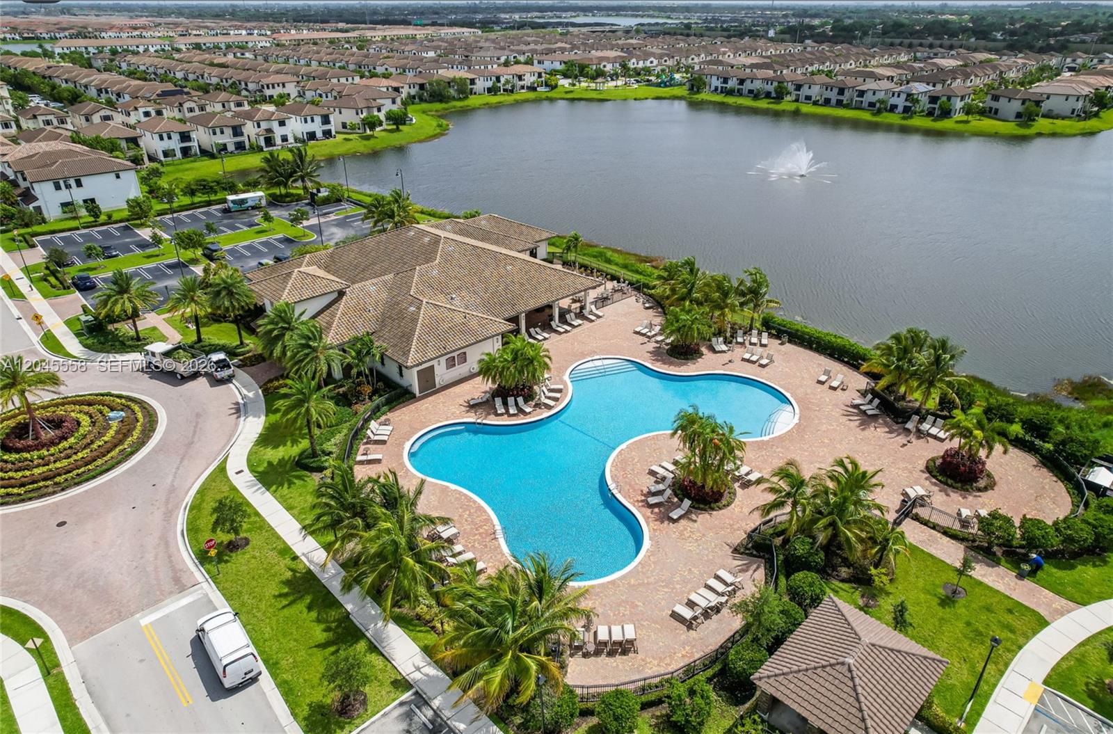 3209 West 98th Place Hialeah, FL 33018 - Photo 37 of 38