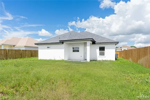 $2,050 | 529 Country Club Drive, Alamo, TX 78516