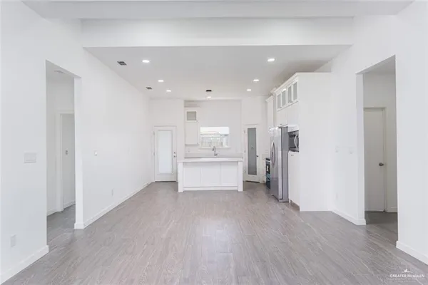 $2,050 | 529 Country Club Drive, Alamo, TX 78516