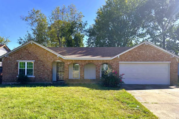 $1,650 | 5753 Antwerp Avenue East, Bartlett, TN 38135
