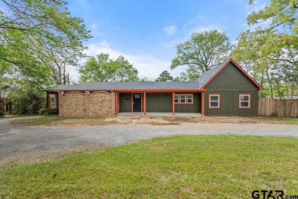 $349,999 | 2819 New Copeland Road, Tyler, TX 75701