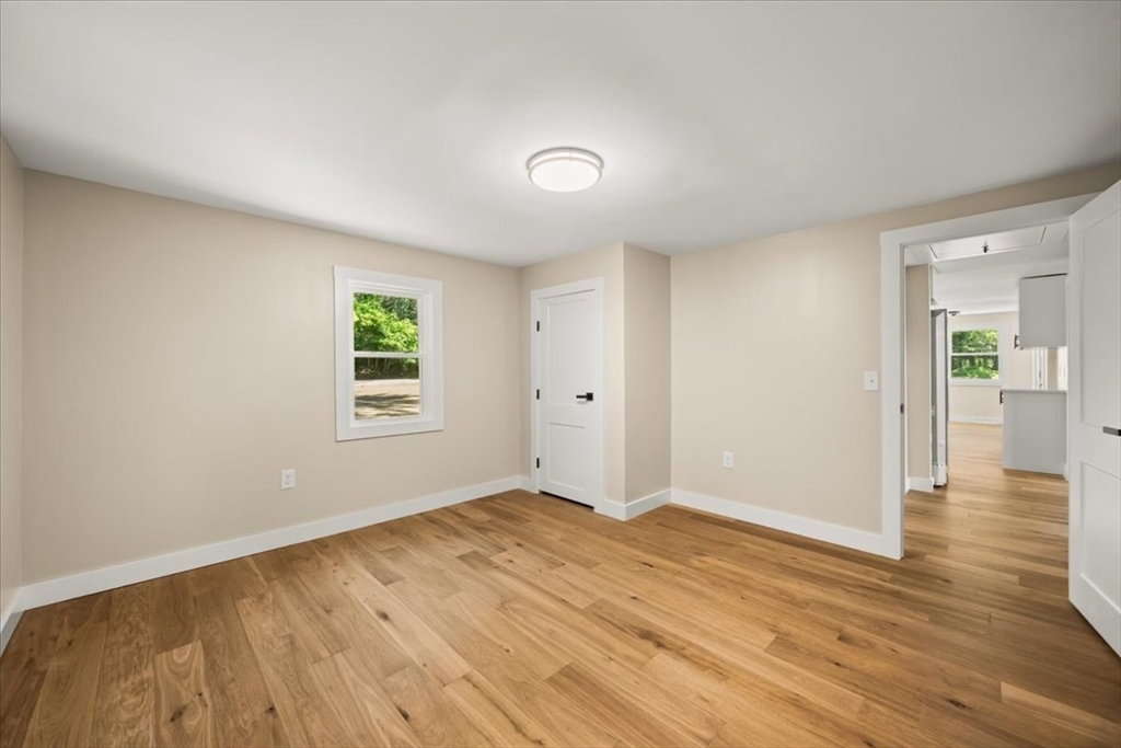 521 Marys Pond Road Rochester, MA 02770 - Photo 21 of 42