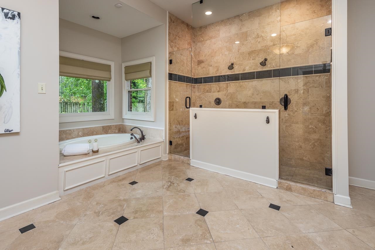 1117 Oak River Road Memphis, TN 38120 - Photo 18 of 22 Gallery Image 18