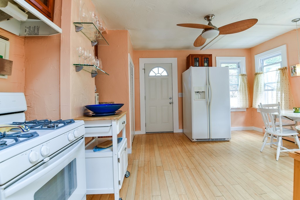 10 Laconia Road Natick, MA 01760 - Photo 9 of 19