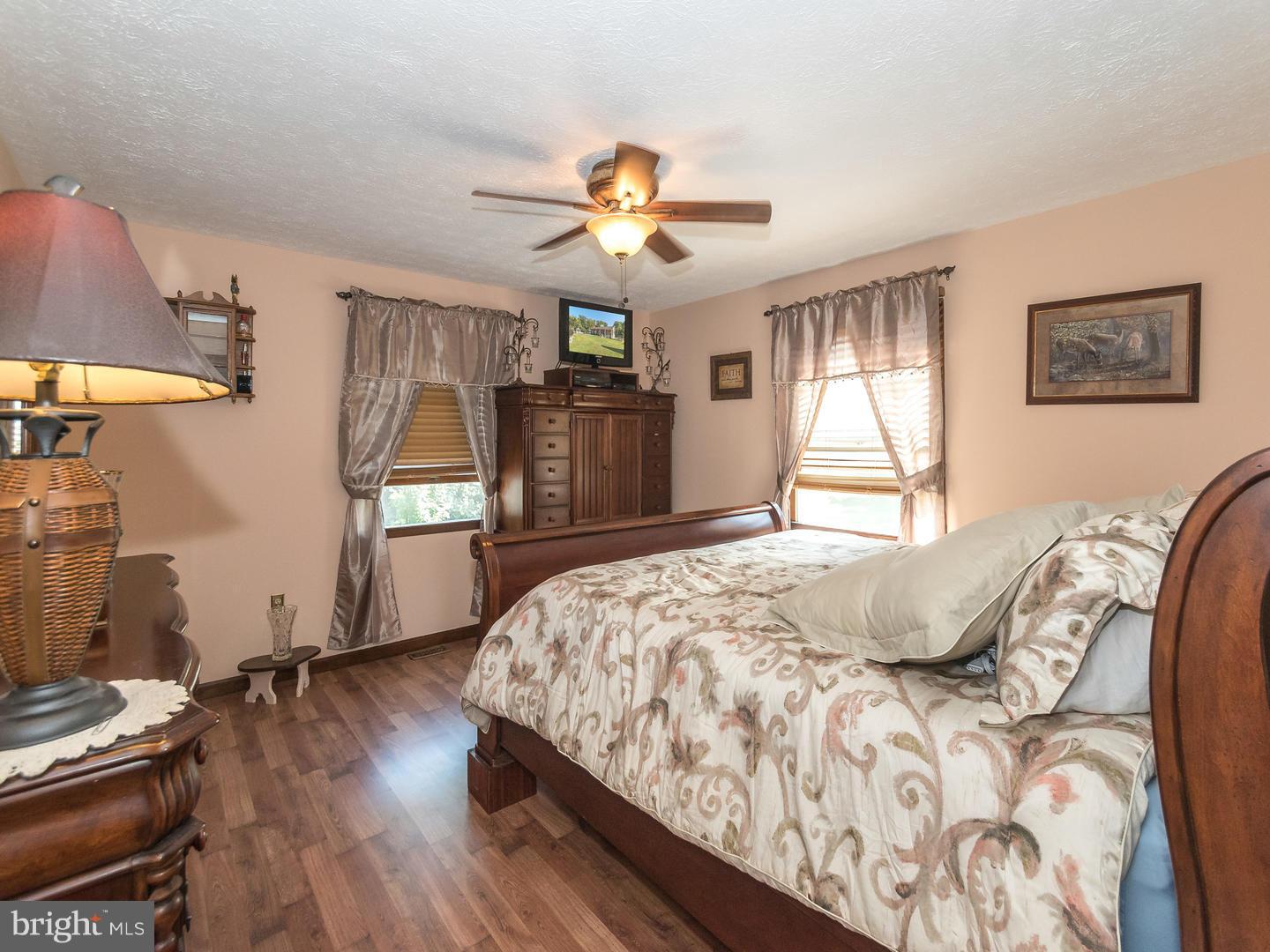 5346 Turkey Point Road North East, MD 21901 - Photo 18 of 30 Bedroom (Master)