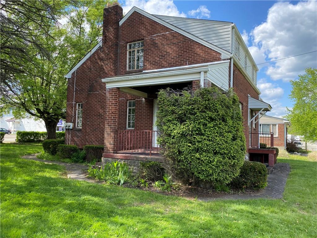 916 Russellton Road Cheswick, PA 15024 - Photo 10 of 10 a view of a house with a yard