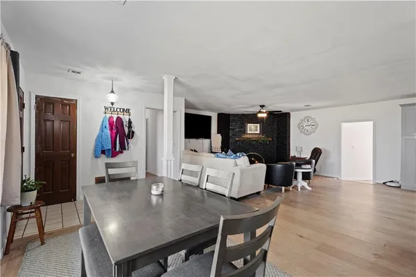 $185,000 | 220 East 2nd Avenue, Caney, KS 67333