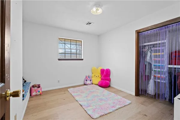 $185,000 | 220 East 2nd Avenue, Caney, KS 67333