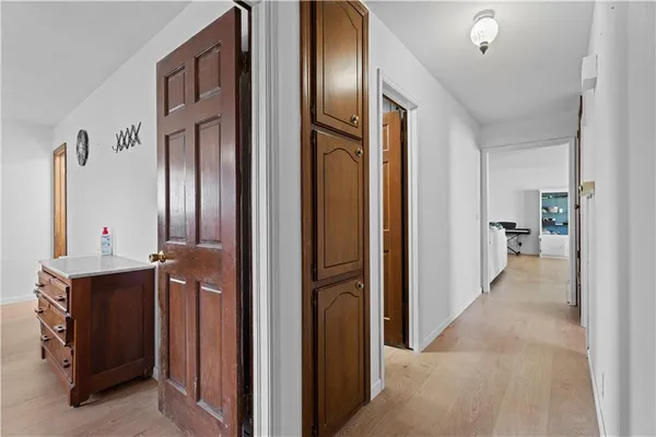 $185,000 | 220 East 2nd Avenue, Caney, KS 67333