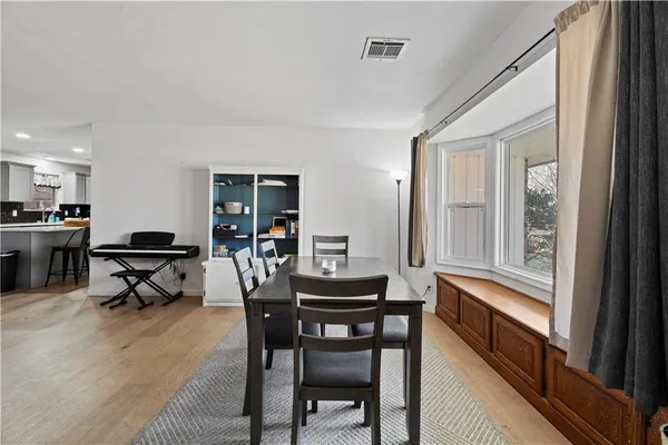 $185,000 | 220 East 2nd Avenue, Caney, KS 67333