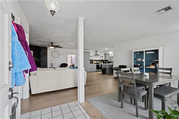 $185,000 | 220 East 2nd Avenue, Caney, KS 67333