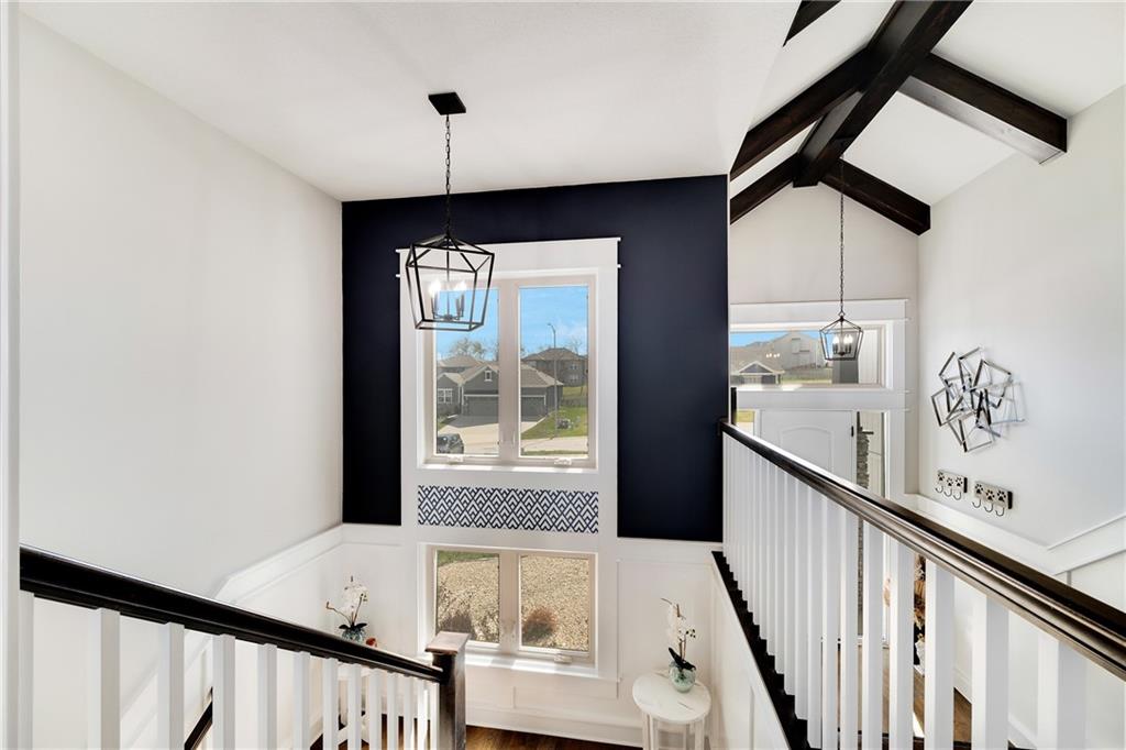 905 Southeast Wood Ridge Court Blue Springs, MO 64014 - Photo 30 of 48