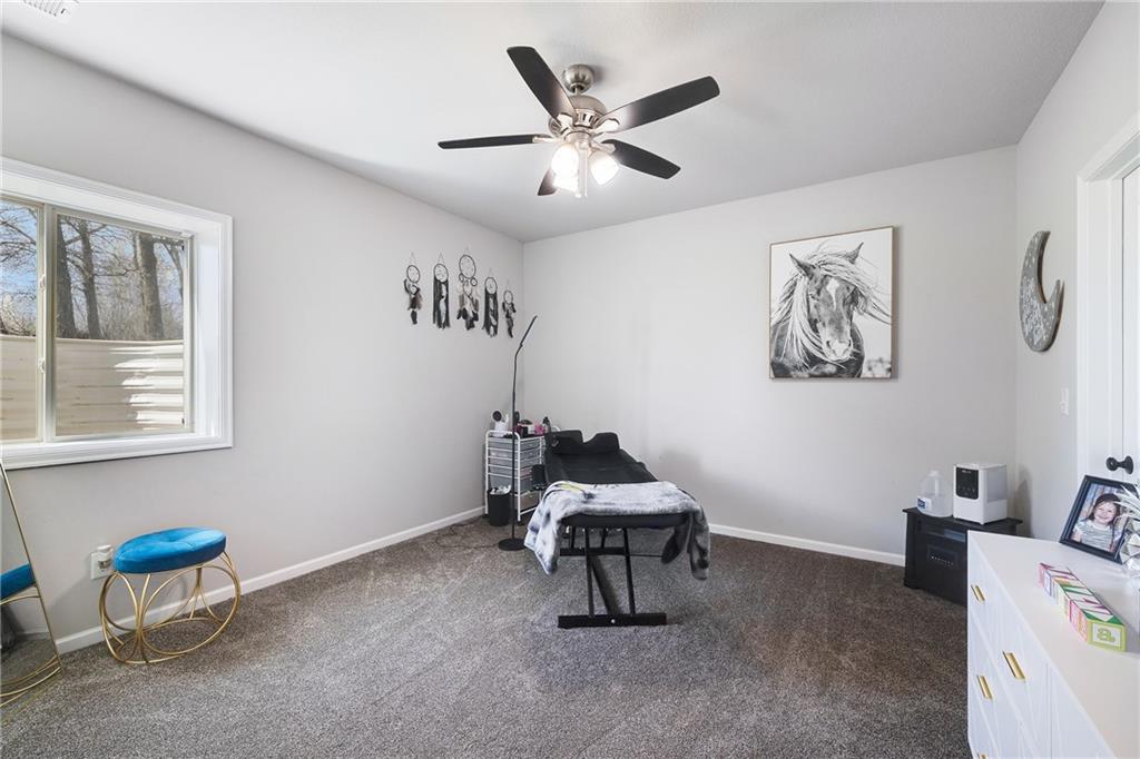 905 Southeast Wood Ridge Court Blue Springs, MO 64014 - Photo 37 of 48