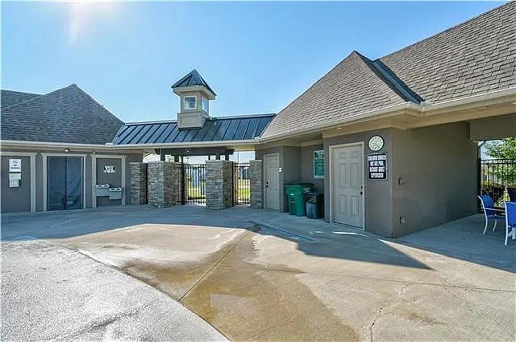 905 Southeast Wood Ridge Court Blue Springs, MO 64014 - Photo 46 of 48