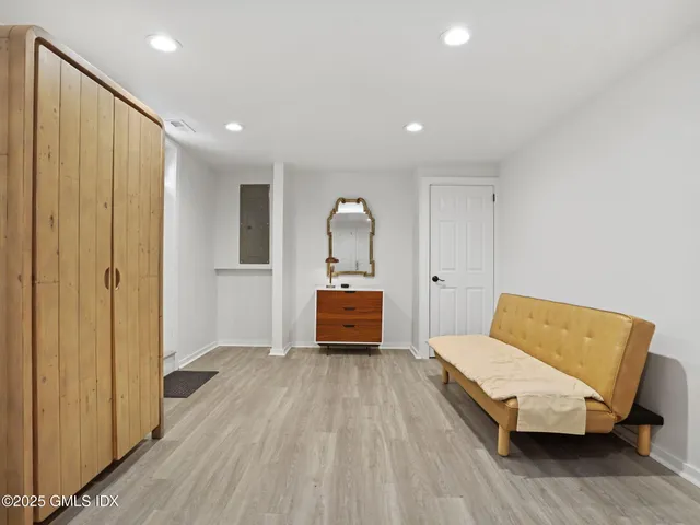 $2,800 | 45 Gold Street, Greenwich, CT 06830