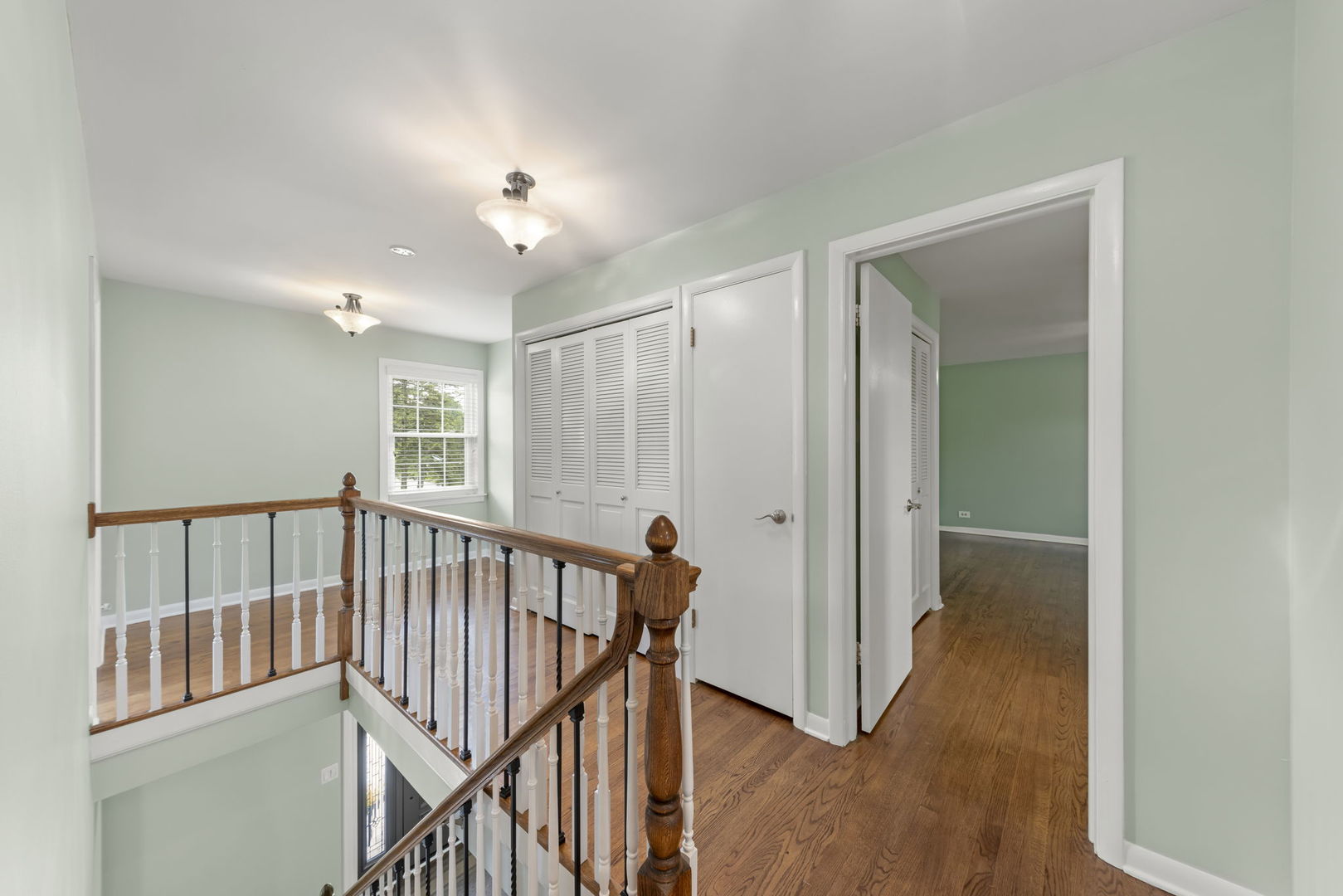 7610 West Coach Road Palos Heights, IL 60463 - Photo 16 of 31 Gallery Image 16