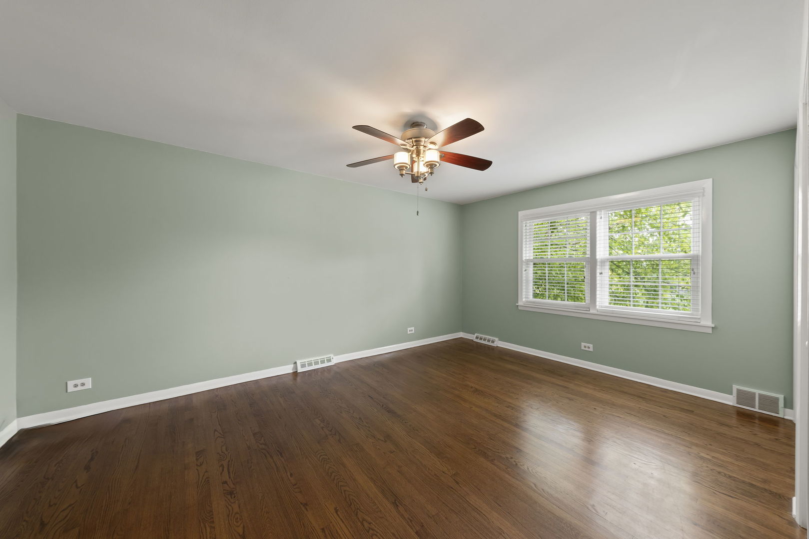 7610 West Coach Road Palos Heights, IL 60463 - Photo 20 of 31 Gallery Image 20