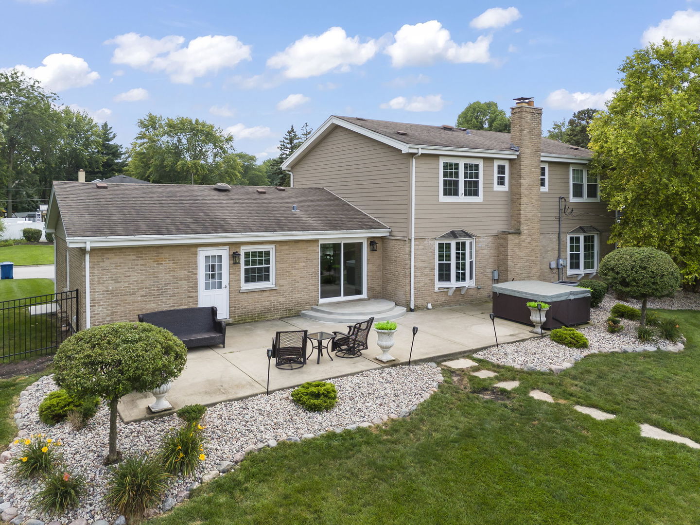 7610 West Coach Road Palos Heights, IL 60463 - Photo 25 of 31 Gallery Image 25