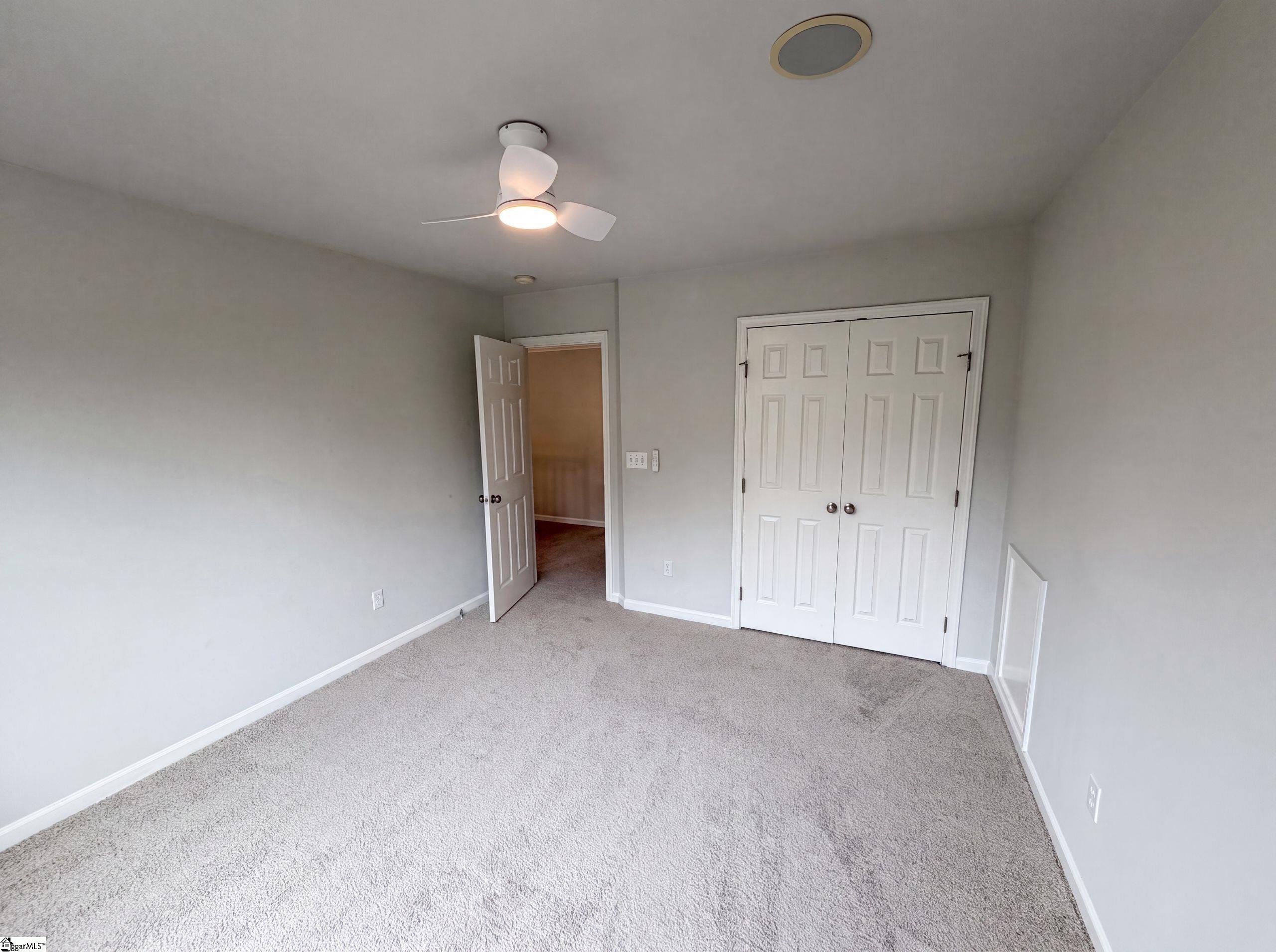 109 Hydrangea Way Simpsonville, SC 29681 - Photo 17 of 31