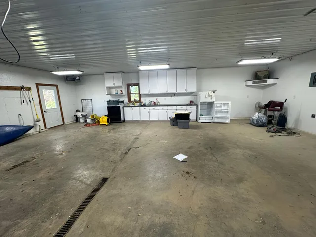 $459,000 | 22451 340th Avenue, Revere, MN 56166