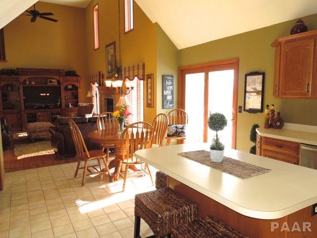 9504 West Parks School Road Princeville, IL 61559 - Photo 11 of 35 Gallery Image 11