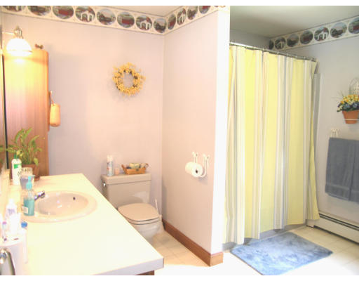 14 Myles Standish Road Lancaster, MA 01523 - Photo 8 of 9 Gallery Image 8