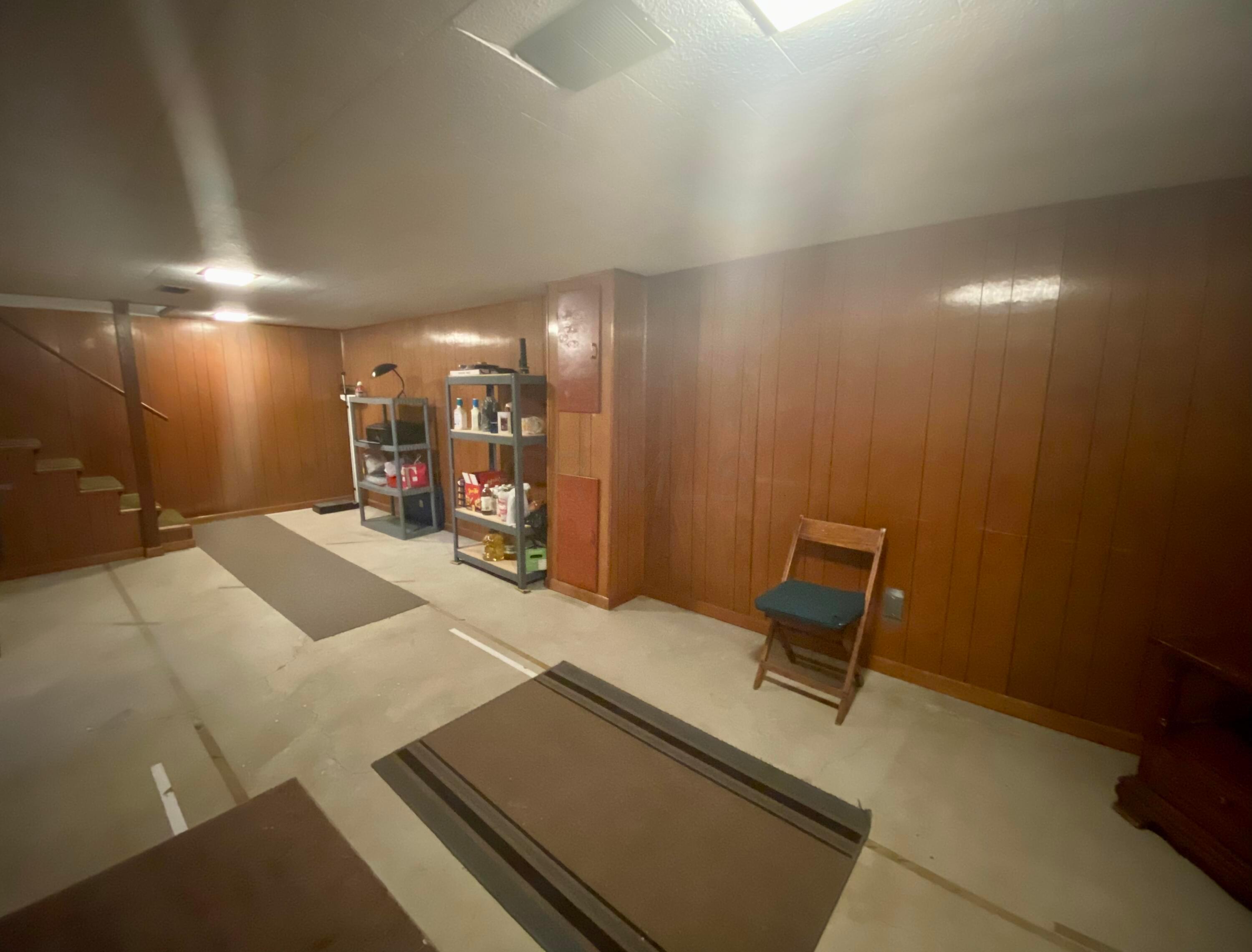 413 Heather Hill Road Columbus, OH 43213 - Photo 34 of 36 Partial finished basement