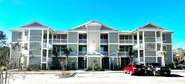 $329,900 | 81 Delray Drive, Unit 2E, Murrells Inlet, SC 29576