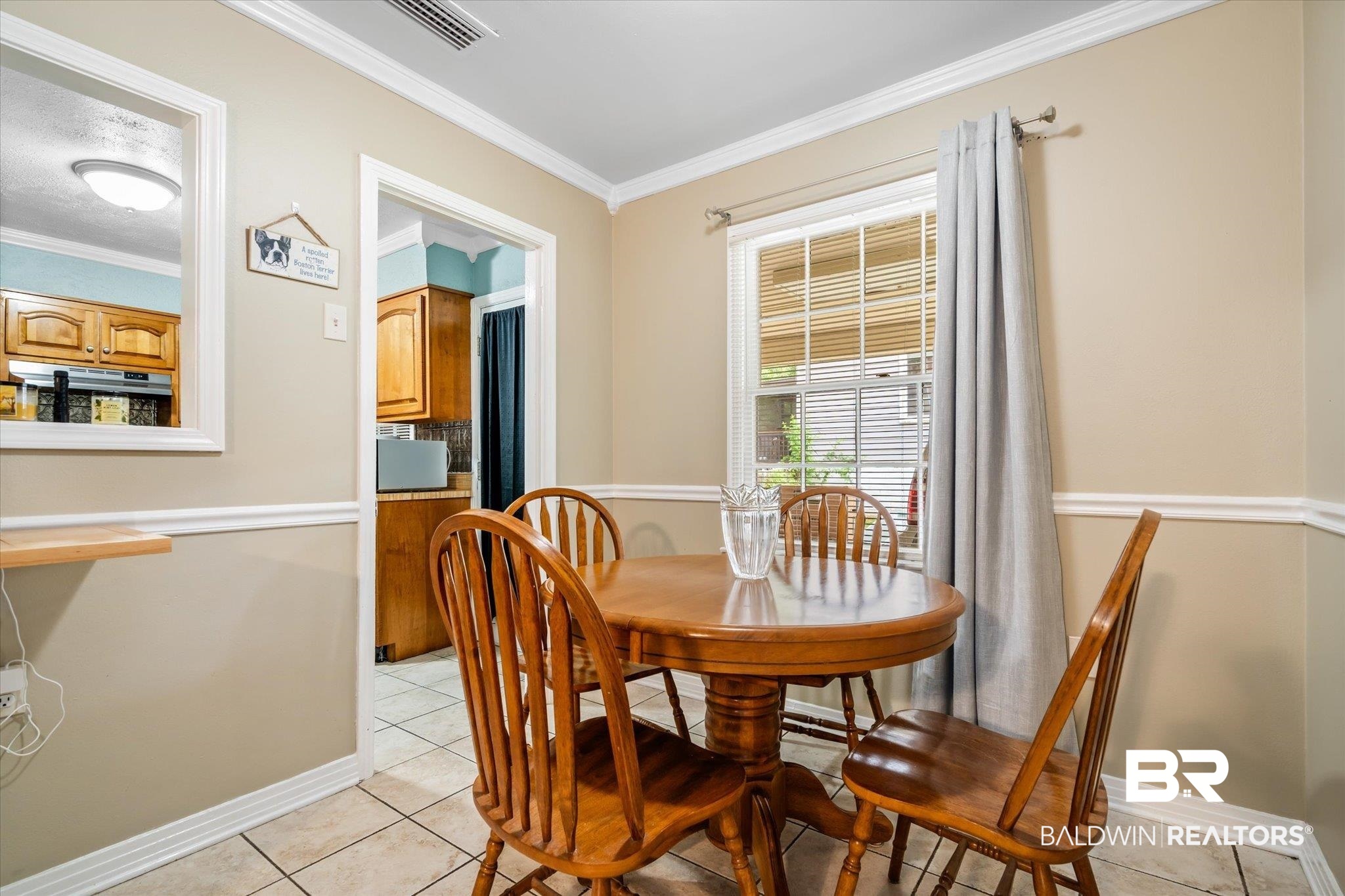 64 Elizabeth Avenue Mobile, AL 36611 - Photo 5 of 23
