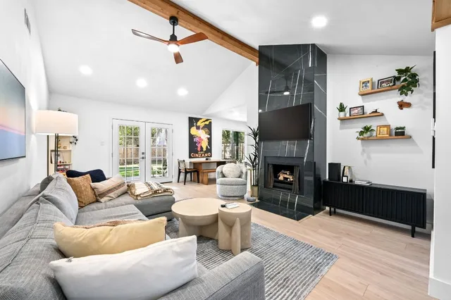 $2,150 | 805 Huntingdon Place, Austin, TX 78745