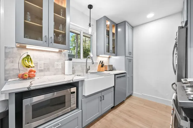 $2,150 | 805 Huntingdon Place, Austin, TX 78745