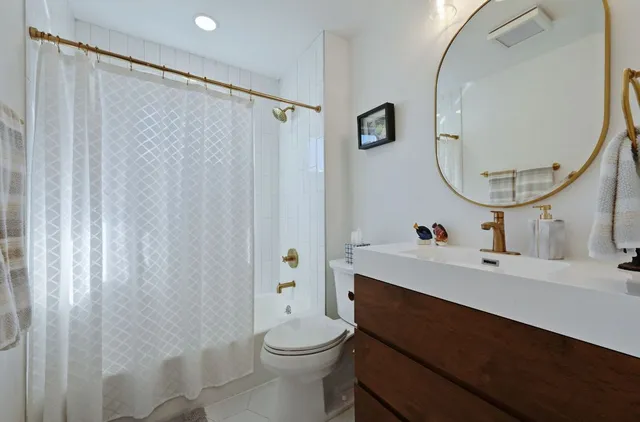 $2,150 | 805 Huntingdon Place, Austin, TX 78745