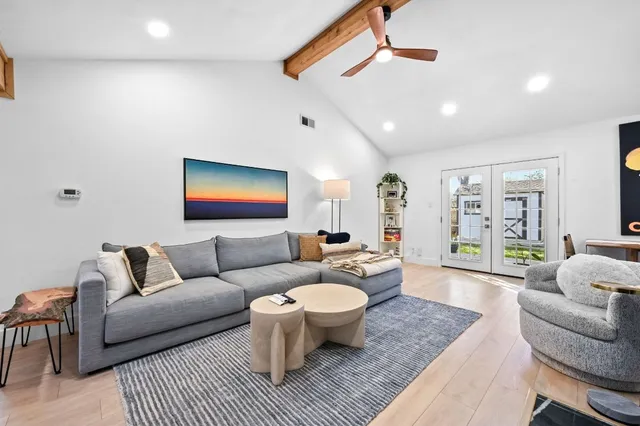 $2,150 | 805 Huntingdon Place, Austin, TX 78745