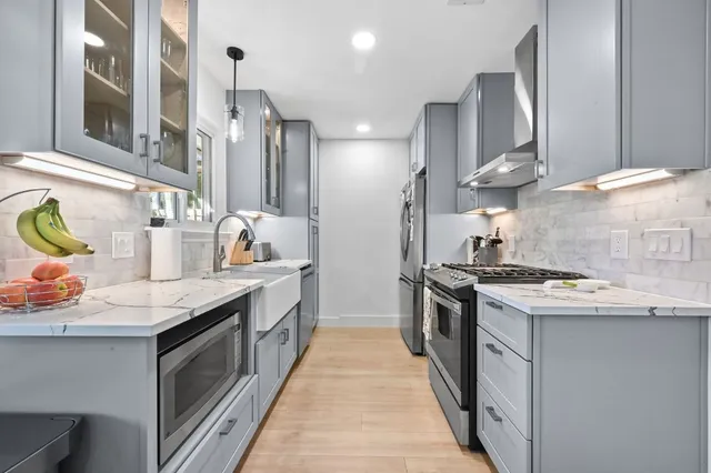 $2,150 | 805 Huntingdon Place, Austin, TX 78745