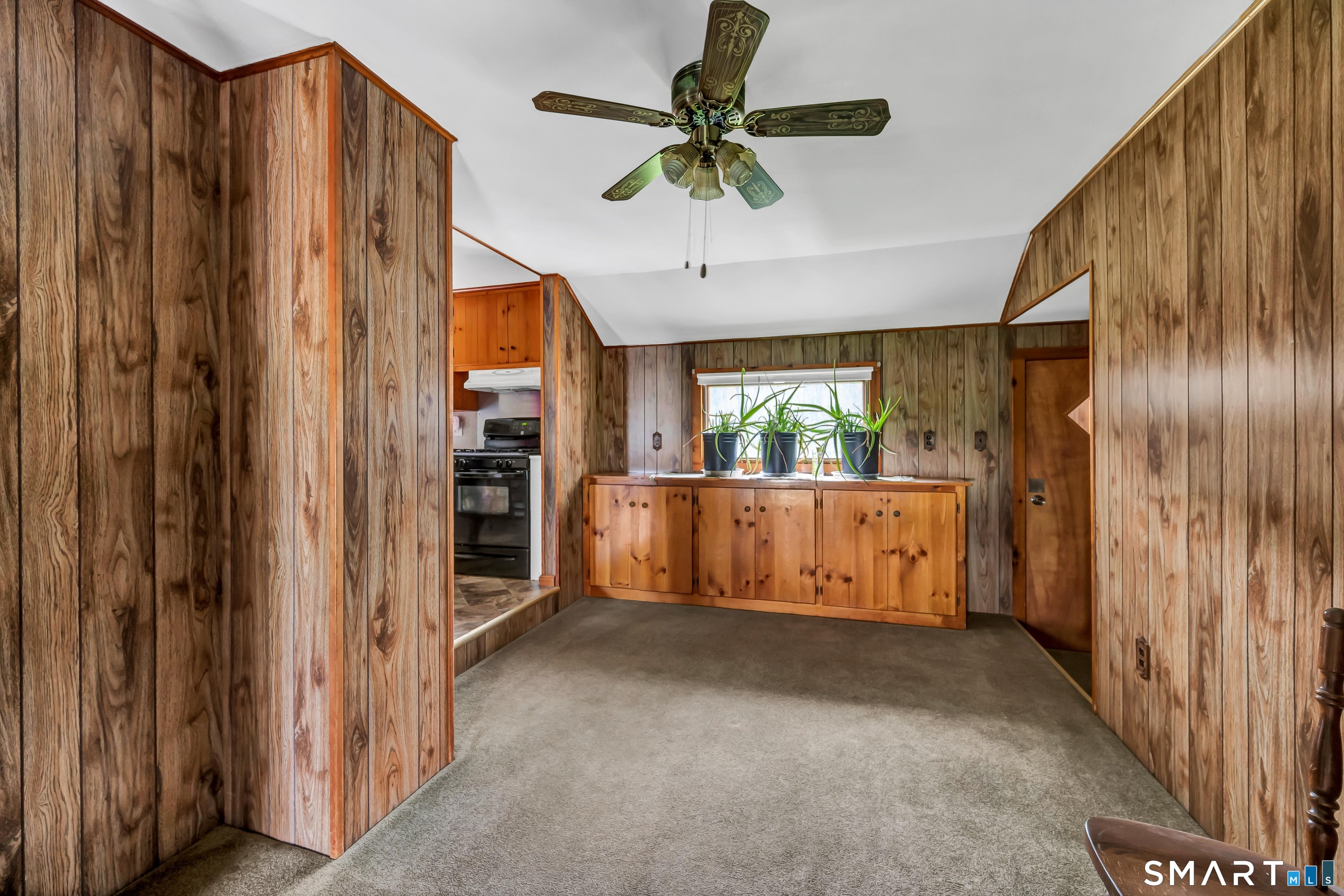26 Barnum Road Danbury, CT 06811 - Photo 11 of 31