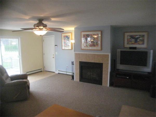 12 Lynne Road Wareham, MA 02571 - Photo 4 of 9 Gallery Image 4