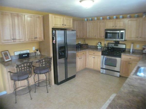 12 Lynne Road Wareham, MA 02571 - Photo 6 of 9 Gallery Image 6