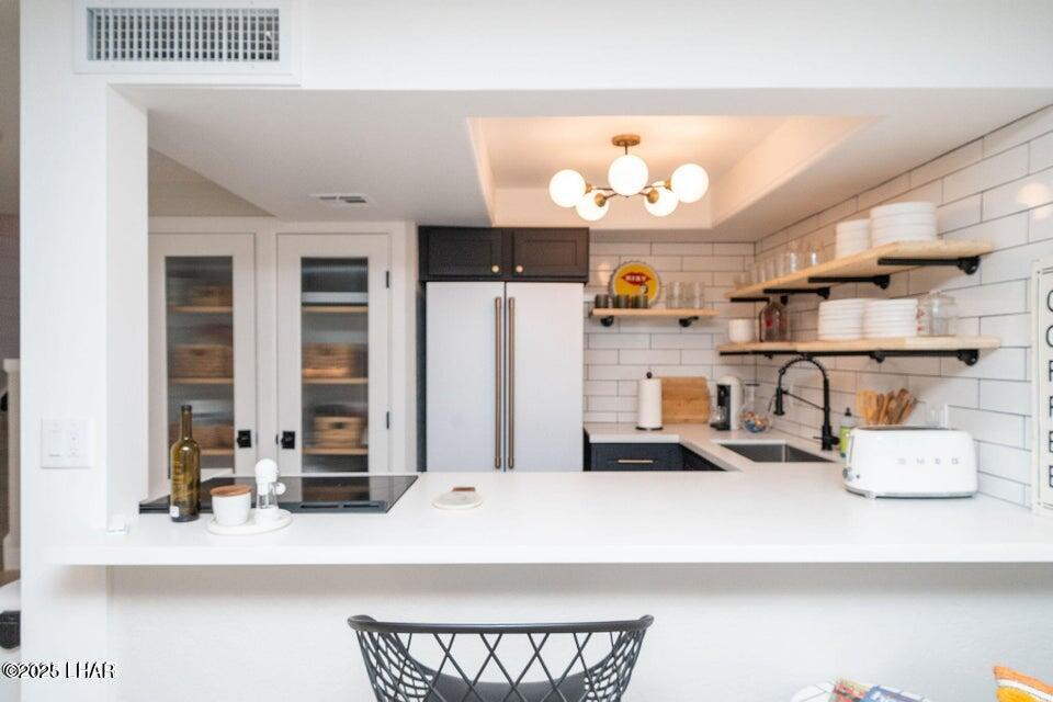 8625 Riverside Drive, Unit 55 Parker, AZ 85344 - Photo 11 of 32 Breakfast Bar