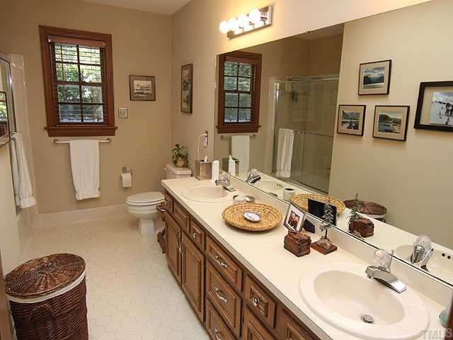 12405 Slatestone Court Raleigh, NC 27614 - Photo 8 of 12 Gallery Image 8